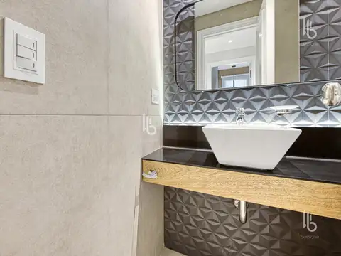 Departamento en Venta en La Perla Sur, USD 169.500