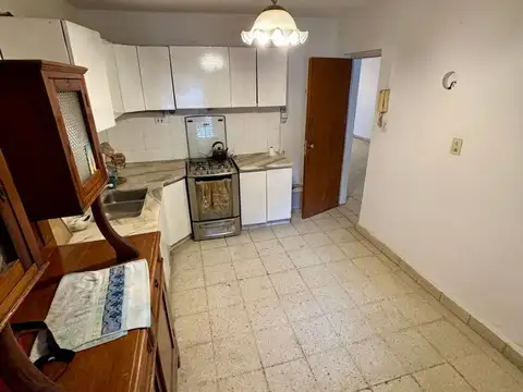 VENTA CASA TRES DORMITORIOS MAS DEPARTAMENTO