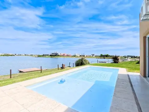 RESERVADA Casa en Country San Sebastián a la laguna