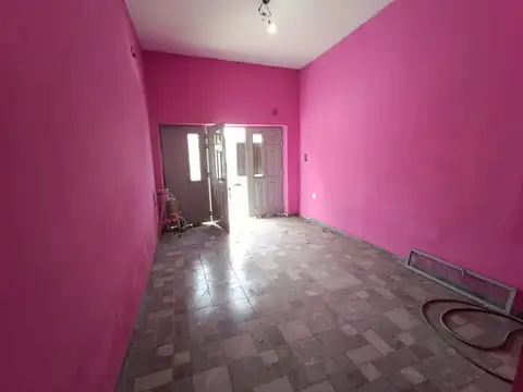 Local en Alquiler en Tapiales, $ 330.000