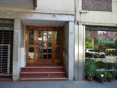 Avenida Directorio 200