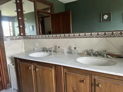 Venta Campo con Caballerizas | VCO Propiedades