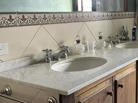 Venta Campo con Caballerizas Exaltación de la Cruz | VCO Propiedades