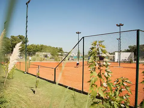 Terreno en Venta de 657,0 m2