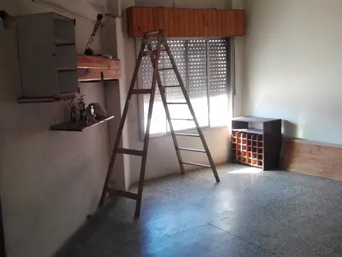 venta de casa 4 ambientes a reciclar