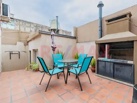 VENTA CASA 5 AMBIENTES EN ALMAGRO - LOTE PROPIO
