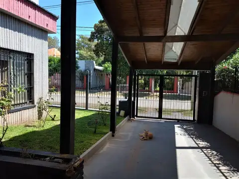 Casa 3 ambientes con 6 baños