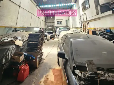Galpón en venta en Avellaneda