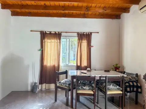 CASA EN VENTA BERISSO