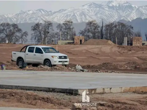 Terreno en Venta en Chacras De Coria, USD 75.000