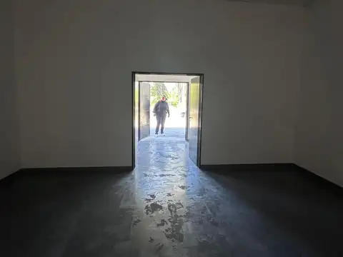 Galpon en Alquiler en Exaltacion de la Cruz, USD 600