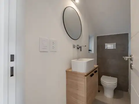 VENTA CASA A ESTRENAR 4 amb. Barrio Carpinchos