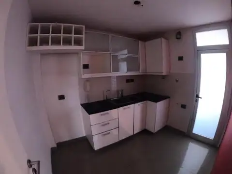 Avenida Rivadavia 14350 , Piso 8