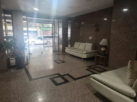 COCUCCI INMOBILIARIA VENDE departamento en Ciudad