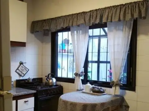 Departamento en Venta en Ramos Mejia, USD 147.900