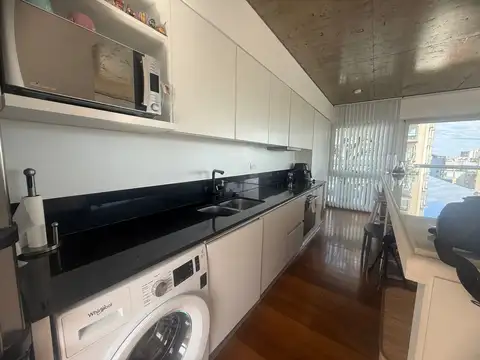 Departamento en Alquiler en Olivos Vias/Rio, USD 1.900