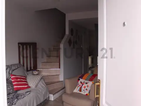 VENTA - TRIPLEX - LAS MARIAS - OPORTUNIDAD