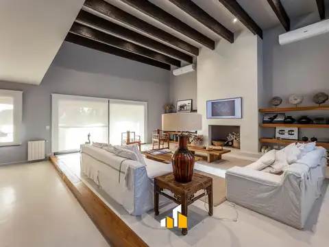 Casa en Venta de 4 dormitorios