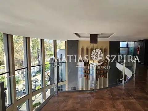 Oficina 2 ambientes con 2 baños