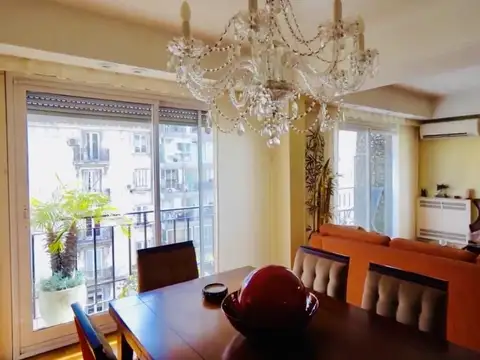 Departamento 4 ambientes con 2 baños