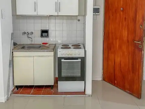 Departamento en Alquiler en Olivos, $ 450.000