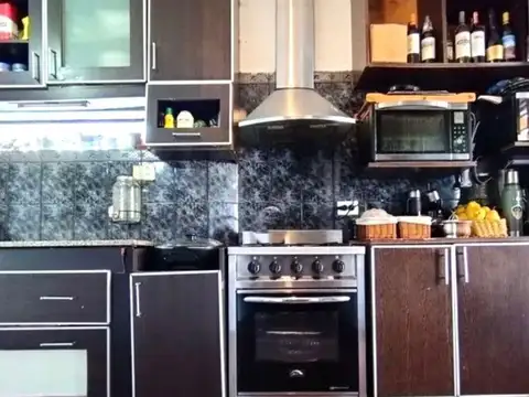 Casa - Barrio Parque Leloir