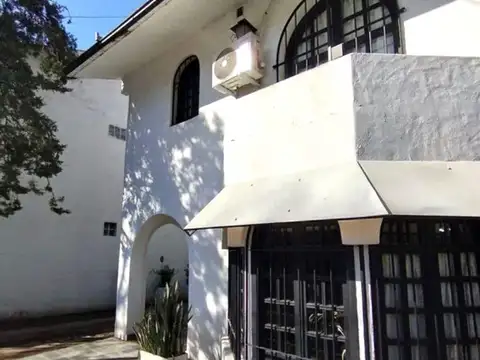 Casa - Barrio Parque Leloir