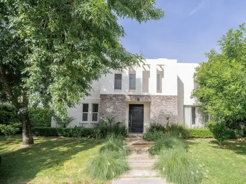 Lindisima Casa en Las Liebres