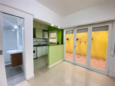 Brown 1400 , Piso PB