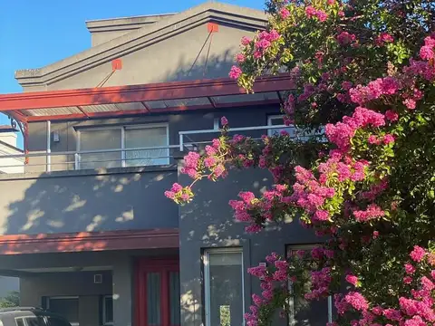 Casa en venta Country Banco Provincia