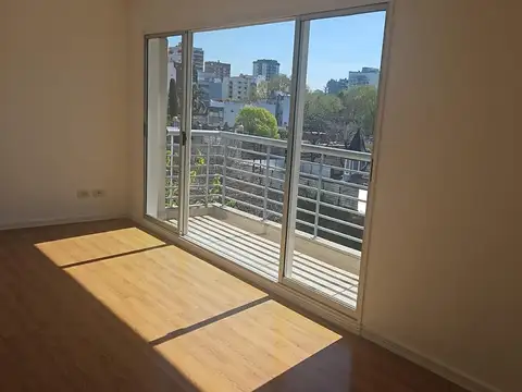 Alquiler departamento 2 ambientes  - FLORES