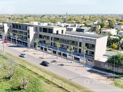 Local en Alquiler en Guillermo E Hudson, USD 600