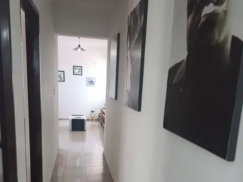 Peru esquina Mariano Moreno