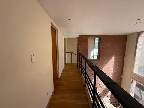 Departamento en Alquiler en La Lucila, USD 2.100