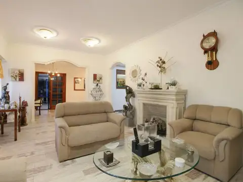 Casa en Venta en Lanus Oeste, USD 139.999