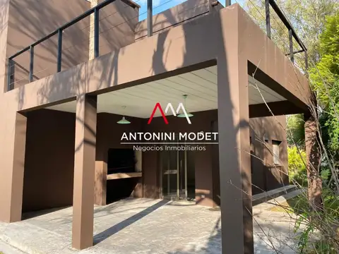 CASA EN VENTA EN FINCAS DEL LAGO - ESCOBAR