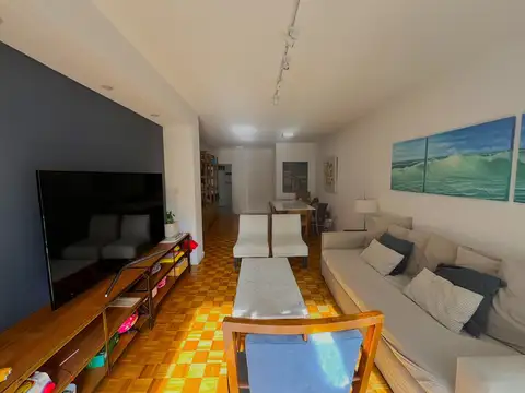 Departamento 4 ambientes con 2 baños