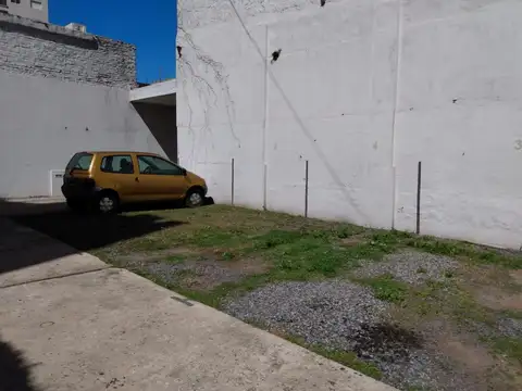 Cochera en Venta en La Plata [Cod: ]