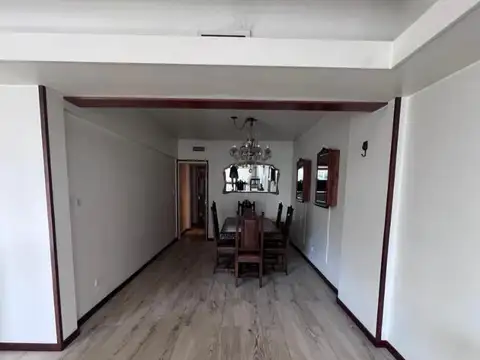 Departamento 5 ambientes con 3 baños