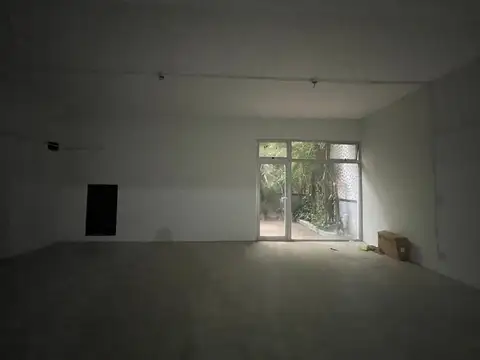 ALQUILER DE LOCAL EN PARQUE PATRICIOS