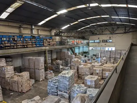 Galpon en Venta en Barracas, USD 1.300.000