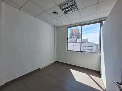 Oficina en Venta con 2 cocheras