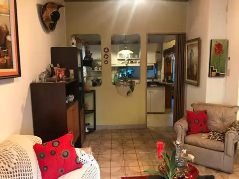 Depto Tipo Casa en Venta de 4 ambientes