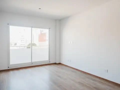 1 de Mayo 1472 03-04