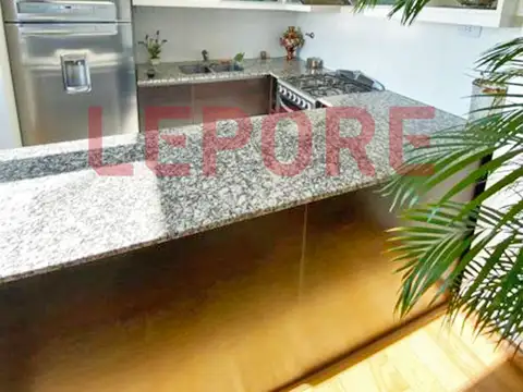 Departamento en Venta con 2 cocheras