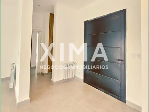 Casa en Venta en Praderas De San Lorenzo, USD 410.000