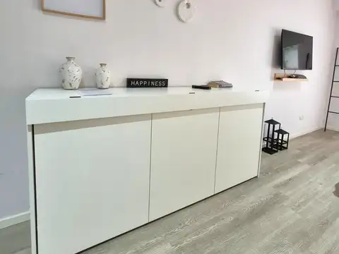 Cabello  al 3400 entre J. Salguero y Paunero