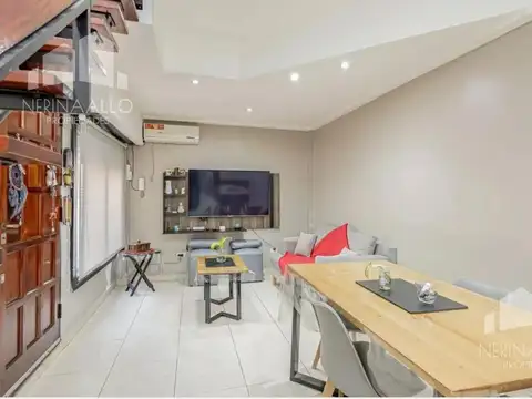Depto Tipo Casa en Venta de 4 ambientes