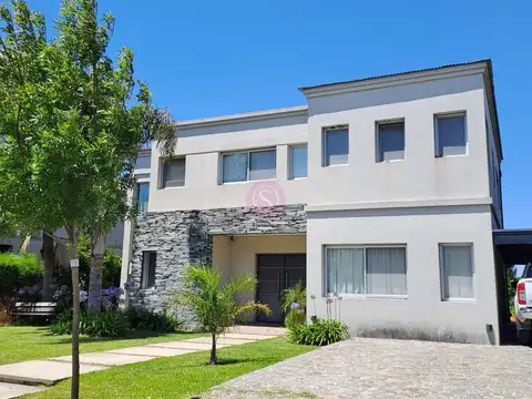 Casa en Venta en San Francisco, USD 495.000