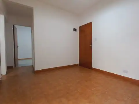 Departamento en Alquiler en Parque Patricios, $ 600.000